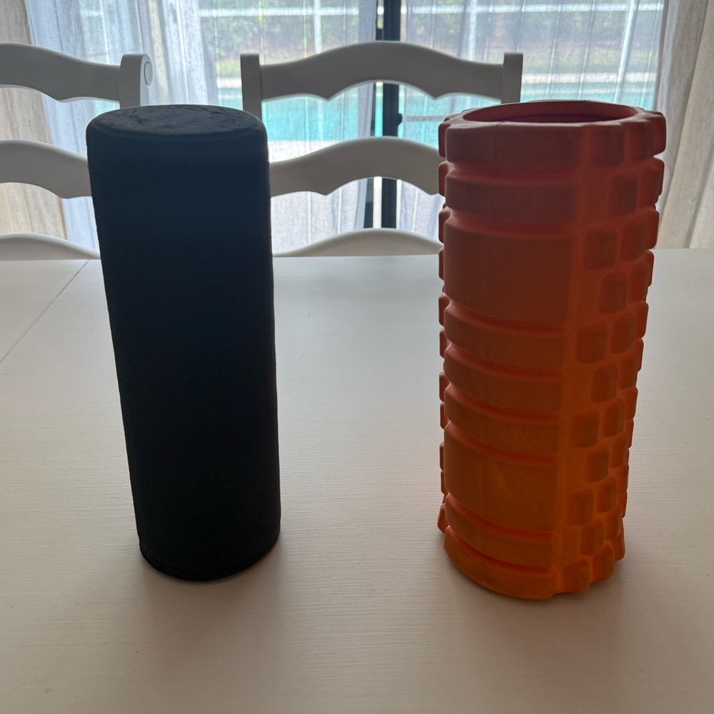 2 in 1 Foam Roller, Textured Deep Massage Roller with Smooth Style Roller